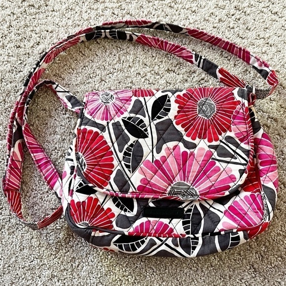 Vera Bradley Cherry Blossom Crossbody Bag Snap Mailbag Flap Gray Pink Floral - Picture 1 of 8